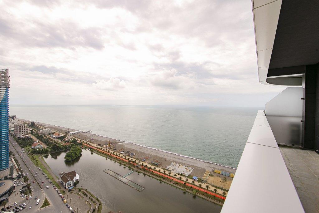 Alliance Palace Batumi Aparthotel Εξωτερικό φωτογραφία